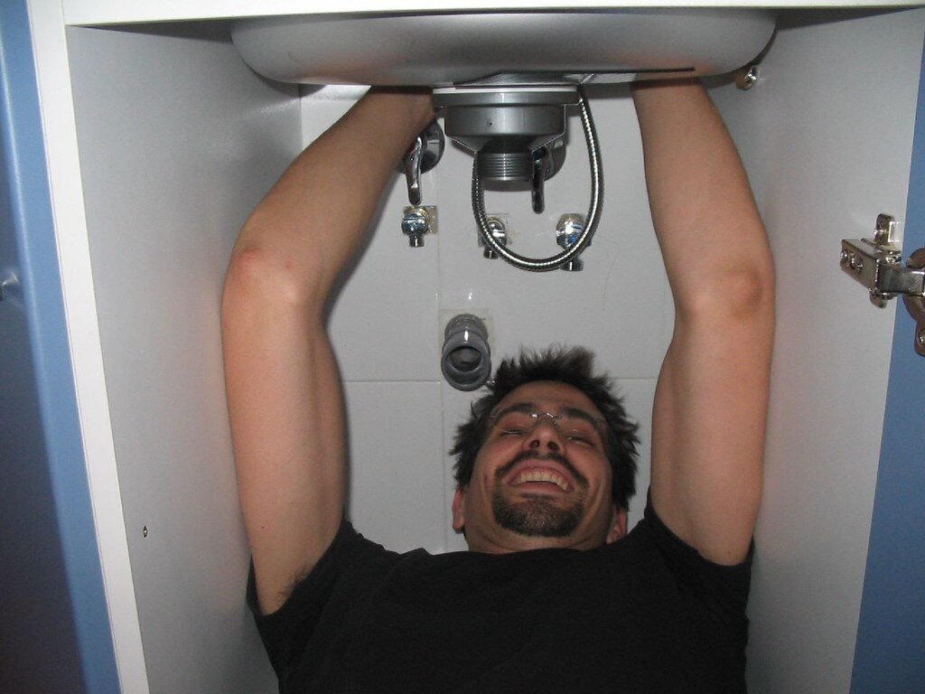 reparaciones-urgencias-mazarron-fontaneros-electricistas