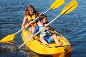 tour-en-kayak-y-snorkel-por-cala-cerrada-la-azohia